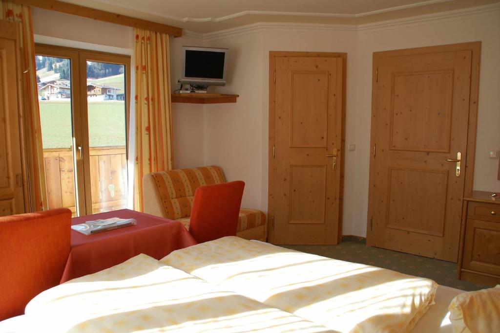 Pension Ederhof Jochberg Ruang foto